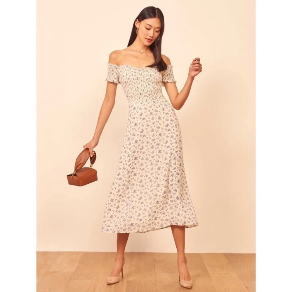 Reformation Murphy Dress - Picture 2 of 10